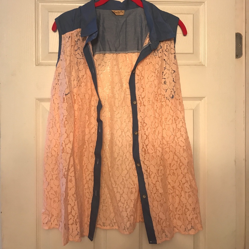 💥1XL pink floral vest like button top